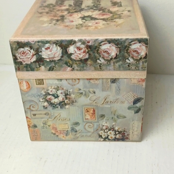 Bob's Boxes Decorative Victorian Garden Graphic Stoage Box/Bin 7" X 7" X 7" EUC - Picture 5 of 10